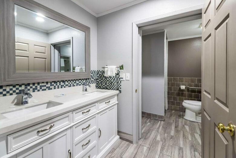 Hotel Knights Inn Cadiz