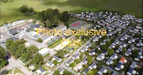 Camping -domaine De Dugny