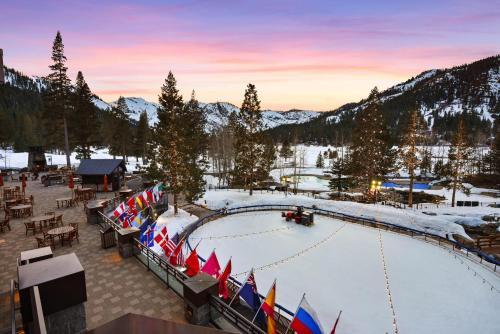 Resort At Squaw Creek #241