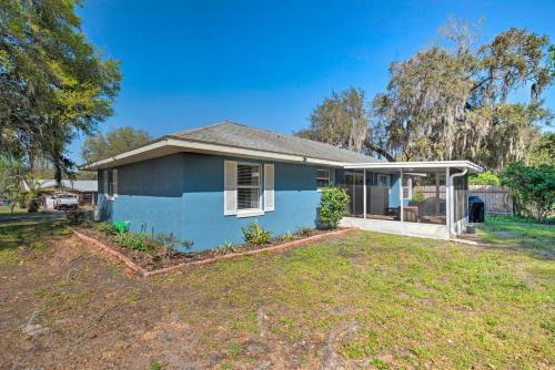 Vibrant Inverness Home With Fenced Yard And Patio