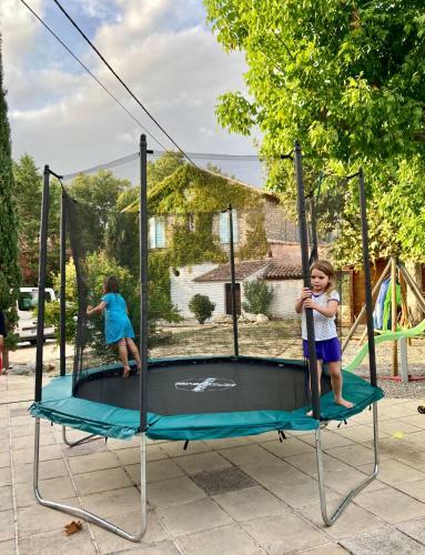 Hostal La Maison Des Alpilles