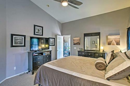Charming Az Escape With Fire Pit, 1 Mi To Park!