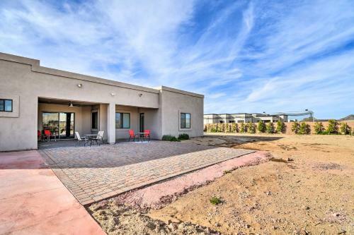 Quiet, Secluded Phoenix Home With Desert Views
