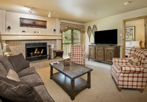 Apartamento Townsend Place B-106 Condo