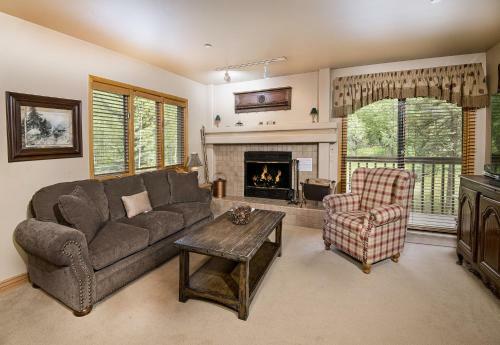 Apartamento Townsend Place B-106 Condo