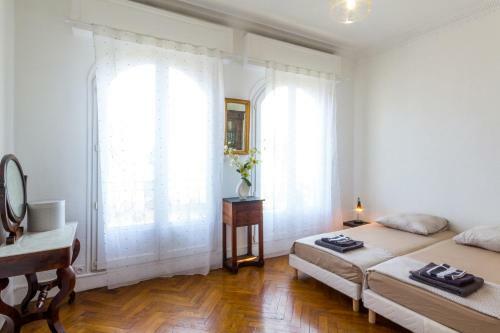 Beautiful Apartment By The Sea Front