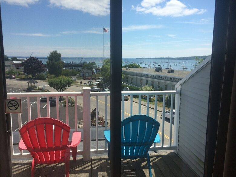 Hotel Trade Winds Inn