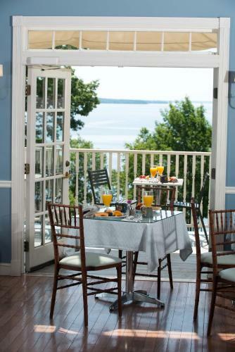 Posada The Inn At Ocean's Edge