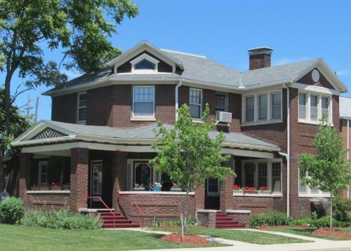 Streator's Baldwin House