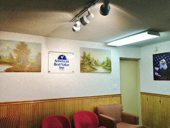 Hotel Americas Best Value Inn Macomb
