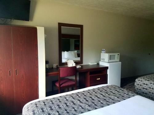 Hotel Microtel Inn & Suites By Wyndham London