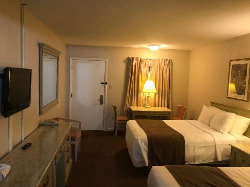 Holiday Motel