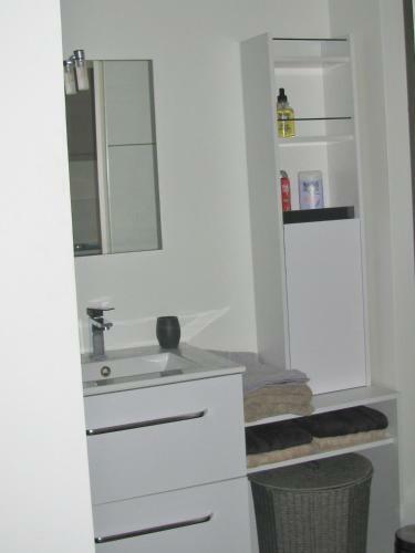 Apartamento Sam Le Lezard Sarl