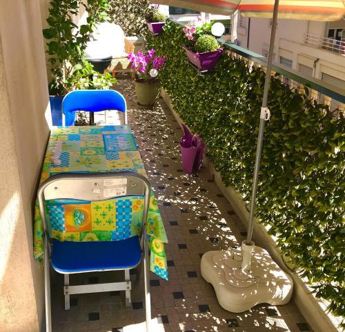 Chill Out Apartment, 2 Mins From Beach