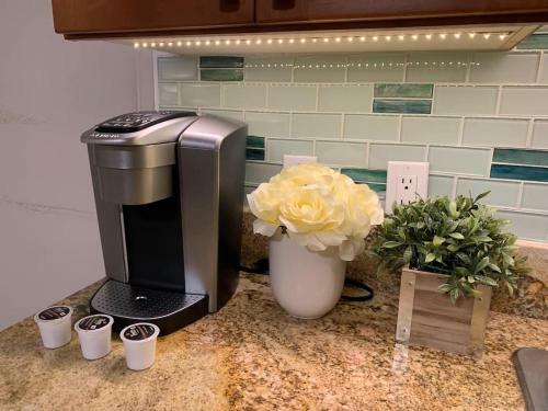 Apartamento 1 Bd King Suite: 40% Off, Beach Walk
