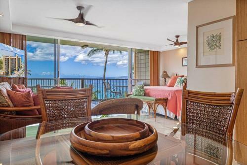 Apartamento Mana Kai Resort, Luxury 2bd/2bath Beachfront # 511