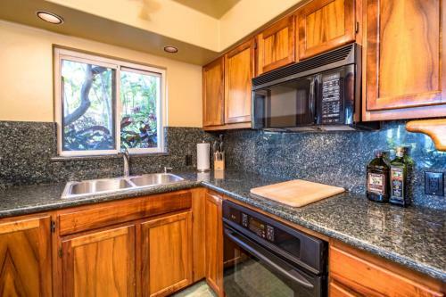 Apartamento K B M Resorts Pol-109 - Expansive 2bd, 2ba, Oversized Layout, Easy Access And Just Steps To The Beach