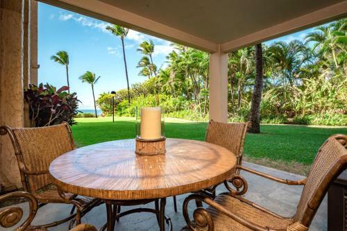 Apartamento K B M Resorts Pol-109 - Expansive 2bd, 2ba, Oversized Layout, Easy Access And Just Steps To The Beach