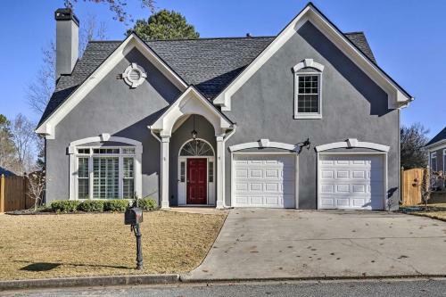Spacious Getaway With Yard In Atlanta Suburbs!