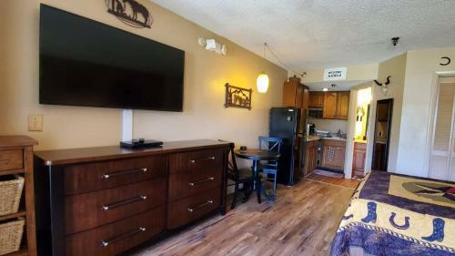 Renovated Cozy Cottage Ranch At Westgate River Ranch And Rodeo
