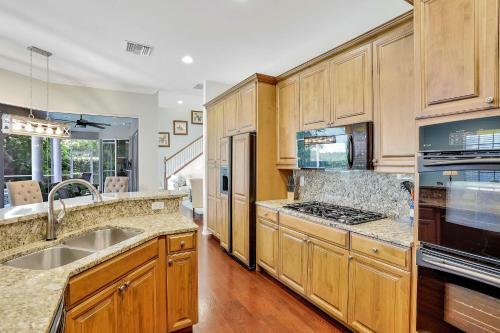 1805 Dogwood Drive