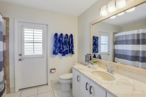 438 Capri Court