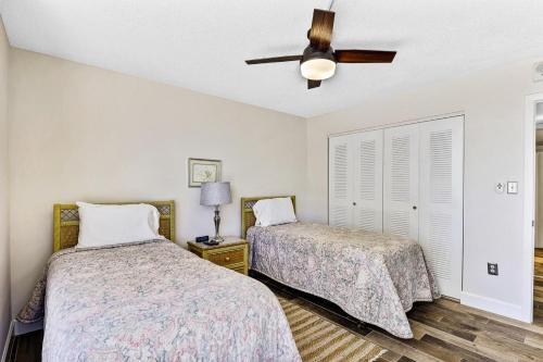South Seas Tower 4-311