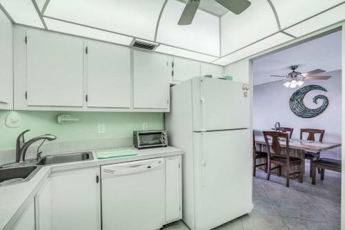 South Seas Tower 4-308