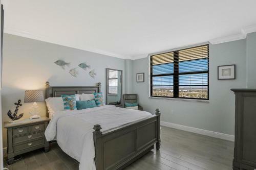 South Seas Tower 4-1805