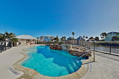 Bella Vista & Four Winds House