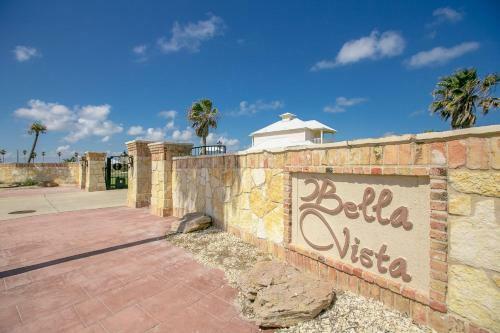 Bella Vista & Four Winds House