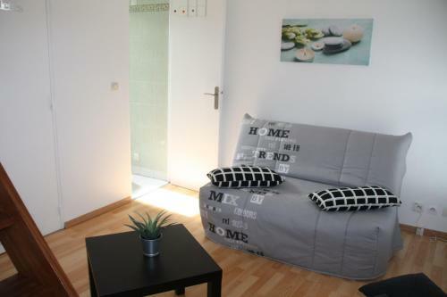Hostal Le Bleuet