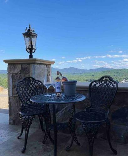 Beautiful Wintergreen Resort Townhome! Groups And Pets Welcome!