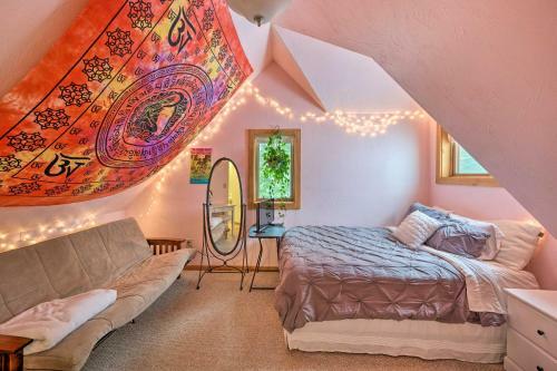 Kid-friendly Cabin With Mountain And River Views!