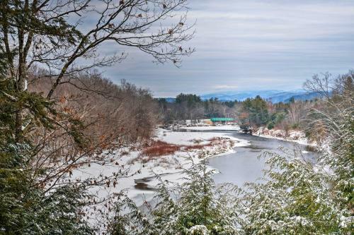 Kid-friendly Cabin With Mountain And River Views!