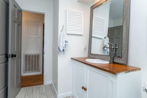 Saint Helena 46 View Point Cir
