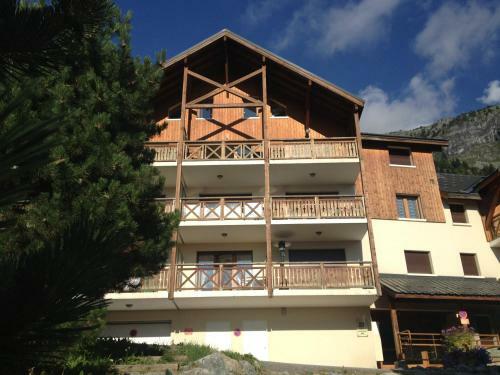 Apartamentos Les Ecureuils Squirrel Lodge