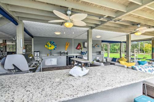 Family-friendly Bay St Louis Home With Pool And Dock!