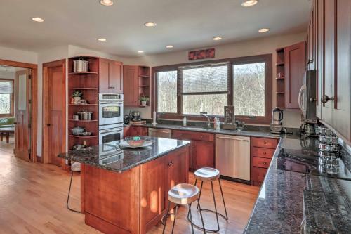 Expansive Home Less Than 4 Mi To Mountain Creek Ski Resort