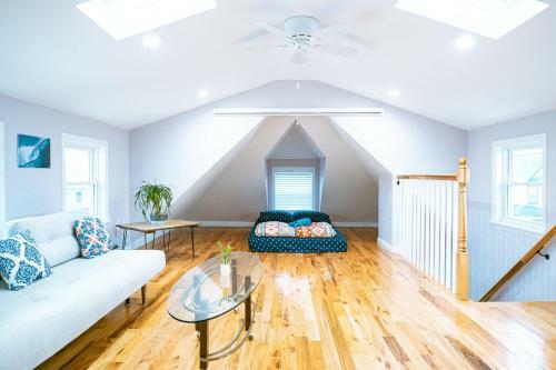 Casa De Olas Rockaway Hideaway With Bar, Fire Pit And Pool!