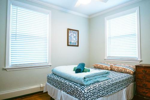 Casa De Olas Rockaway Hideaway With Bar, Fire Pit And Pool!