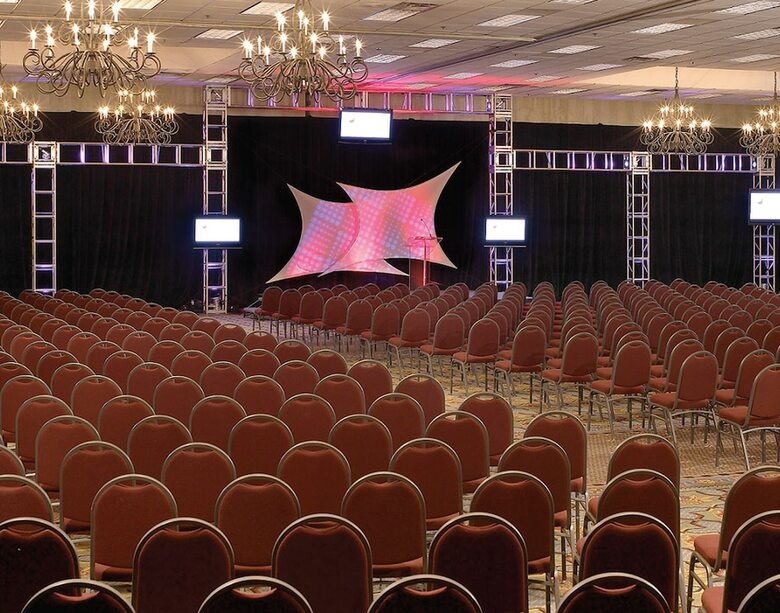 Hotel Pheasant Run Resort