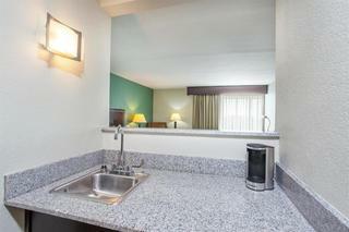 The Hotel Acadiana