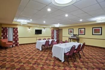 Hotel La Quinta Inn & Suites Salina