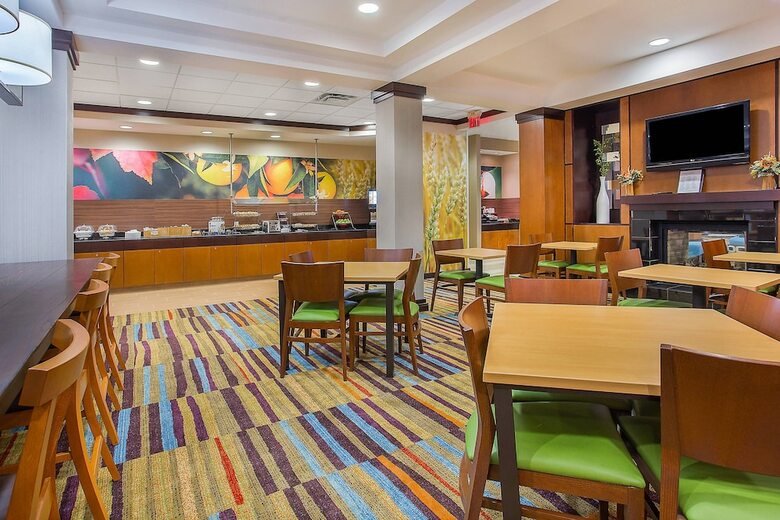 Hotel Fairfield Inn & Suites Lexington North