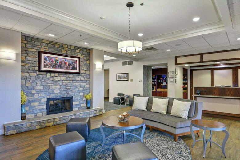Hotel Homewood Suites By Hilton Lexington