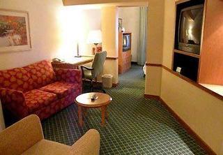 Hotel Fairfield Inn & Suites Indianapolis East