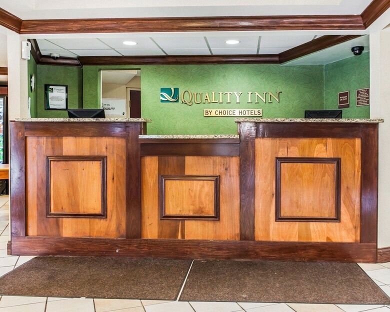 Hotel Quality Inn South