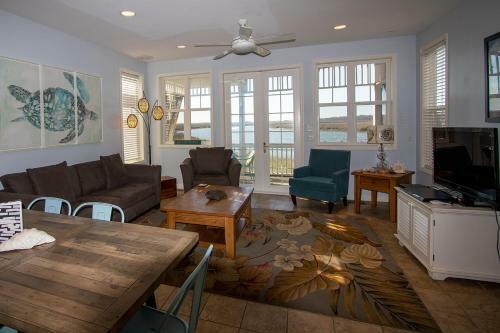 33 Quarterdeck Ln-terrapin Station