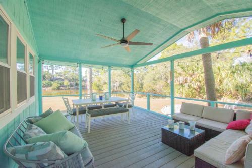 418 Skimmer Cove